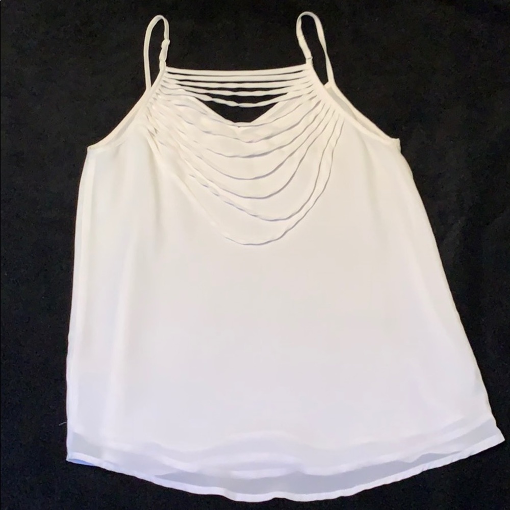 White Tanktop - Picture 2 of 2